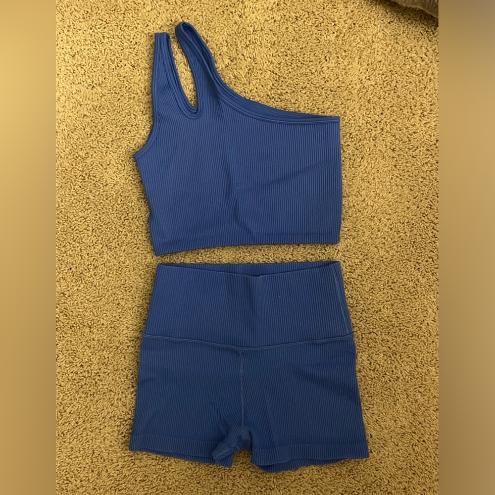 Aerie workout set!